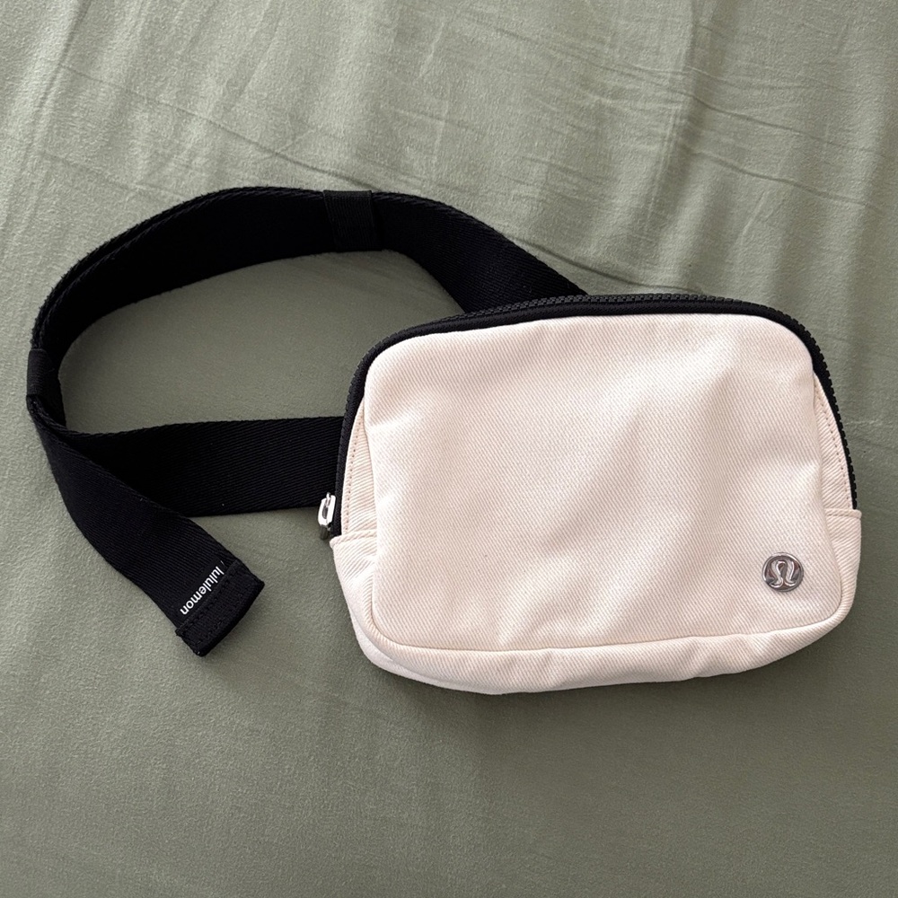 Lululemon cream belt bag